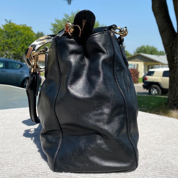 *SOLD PRIVATELY* - Picture 3 of 11